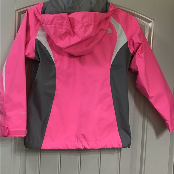 Girls North Face HYVENT jacket size S 7/8 - Picture 7 of 10